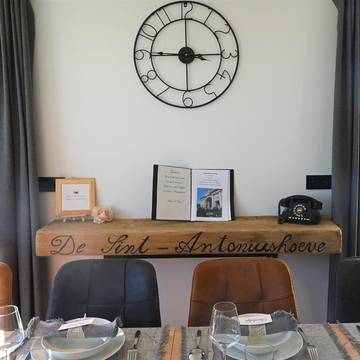 Gîte pour 16 personnes, avec jardin et vue à Zonnebeke