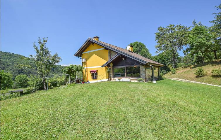 Ferienhaus für 9 Personen, mit Terrasse und Garten in den Dolomiten - 4
