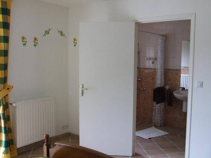 Location de vacances pour 2 personnes, avec terrasse à Tirepied - 4