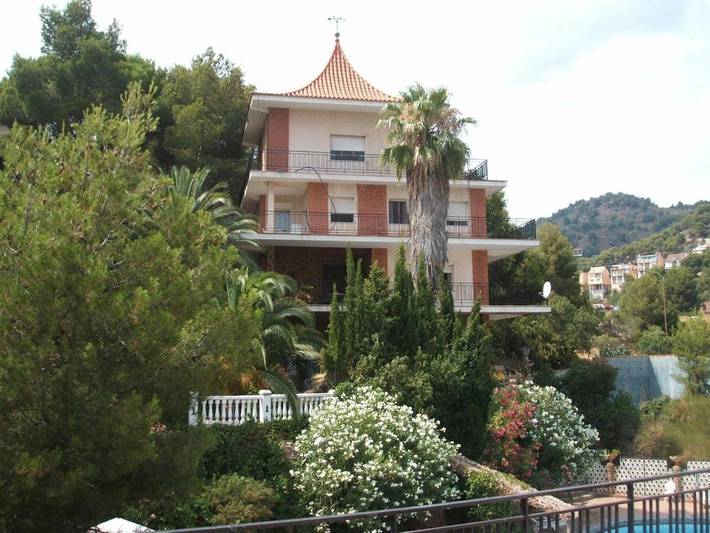 Casa rural para 12 personas, con Balcón y Terraza además de Jardín y Vistas en Parc Natural de la Serra Calderona - 3