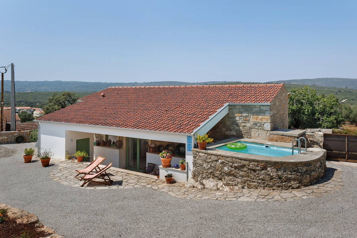 Casa Rural 'Curva' con Vista a la Montaña, Piscina Privada y Wi-Fi in Arrimal e Mendiga, Serras de Aire e Candeeiros