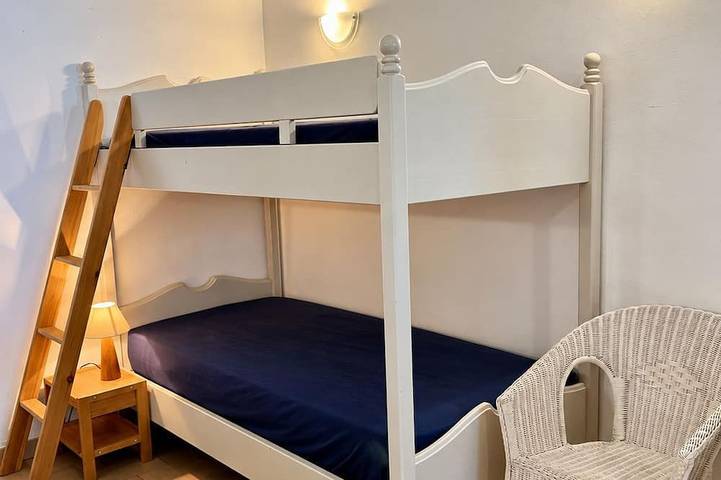 Ganze Wohnung, B4 Apartment mit Meer- und Bergblick, Residence Padovani Marina, im Obergeschoss in Calcatoggio, Golfe de Sagone