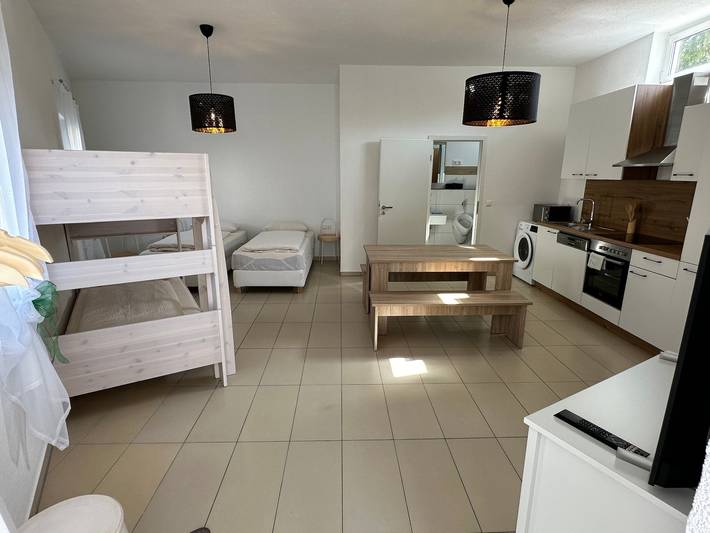 Entire apartment, Apartment 'Dreams Unterkunft' with Wi-Fi and Air Conditioning in Kötz, Bavarian Swabia