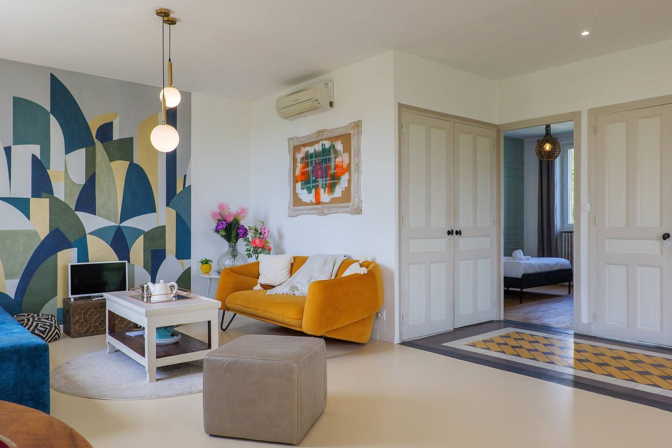 Charmante maison de vacances à Aubenas avec jardin privé, balcon et climatisation in Saint-Étienne-de-Fontbellon, Ardèche