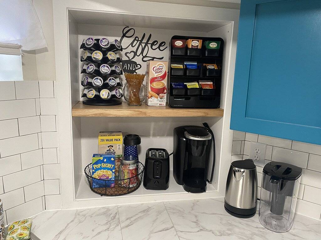 Ganze Wohnung, Stylish & Spacious Princeton Basement Apt with King Bed, Private Entrance in West Windsor Township, Mercer County