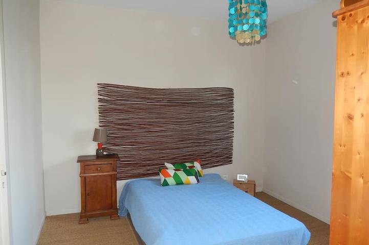 Gîte pour 6 personnes, avec jardin ainsi que terrasse et jacuzzi à Puybegon - 3