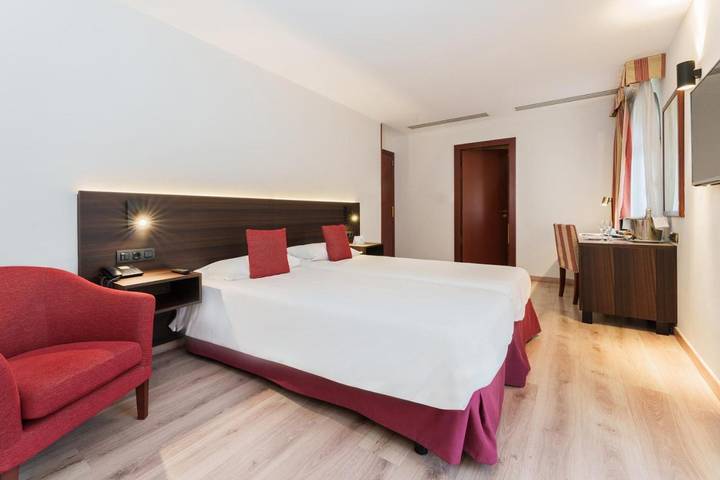 Hôtel pour 2 personnes, avec sauna ainsi que piscine et vue dans Escaldes-Engordany - 4