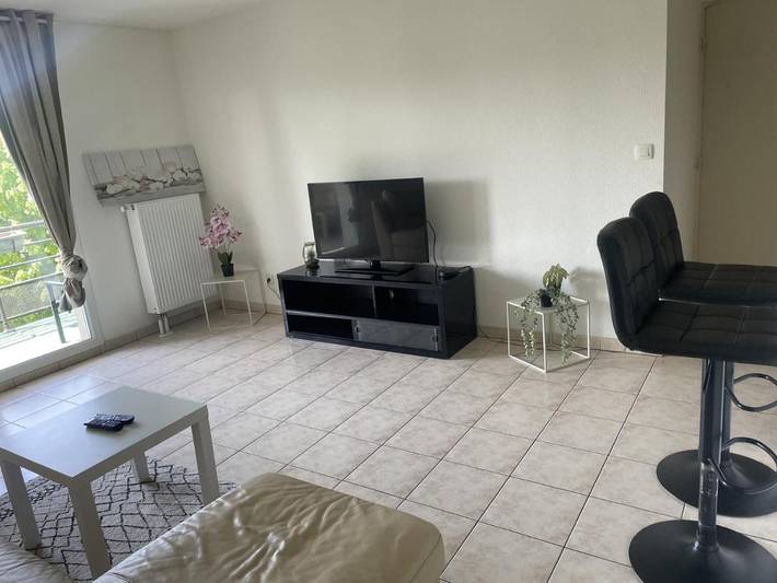 Appartement de vacances pour 7 personnes, avec terrasse et piscine, animaux acceptés - 1