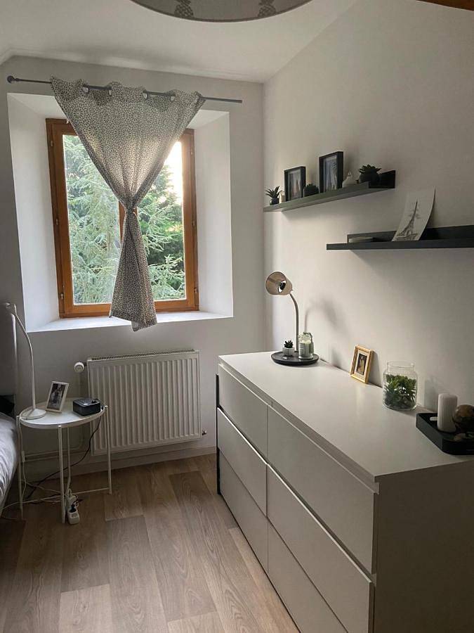 Gîte pour 6 personnes, avec piscine ainsi que vue et terrasse à Teloché - 2