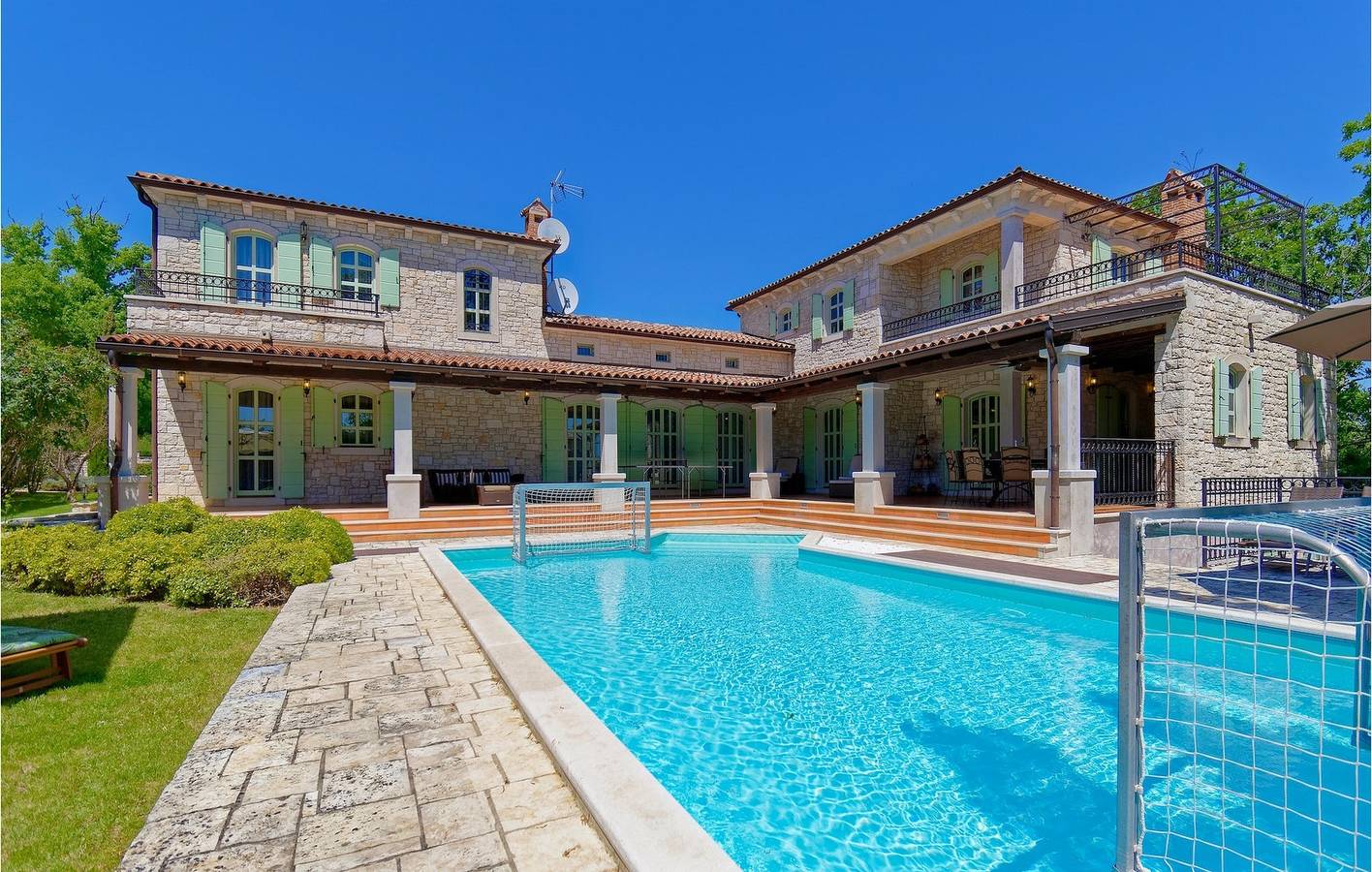 Ferienhaus für 11 Personen mit Sauna in Općina Višnjan, Zentralistrien