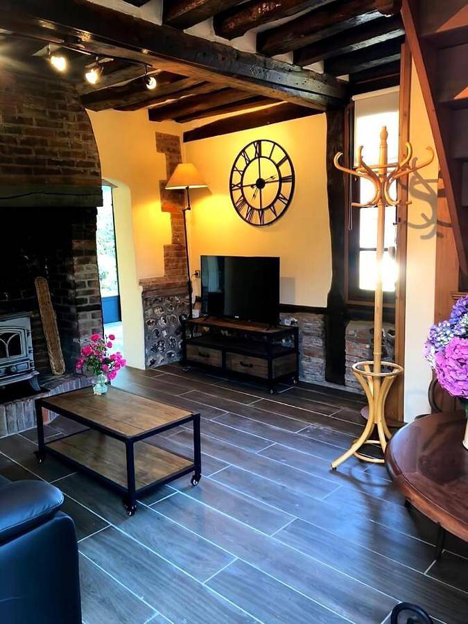 Location de vacances pour 4 personnes, avec Terrasse et Jardin dans Étréville