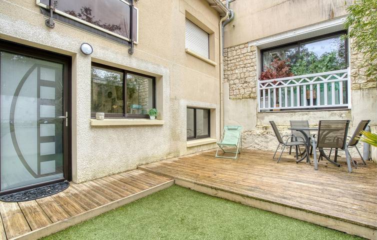 Gîte pour 4 personnes, avec Terrasse et Jardin dans Casino de Royan