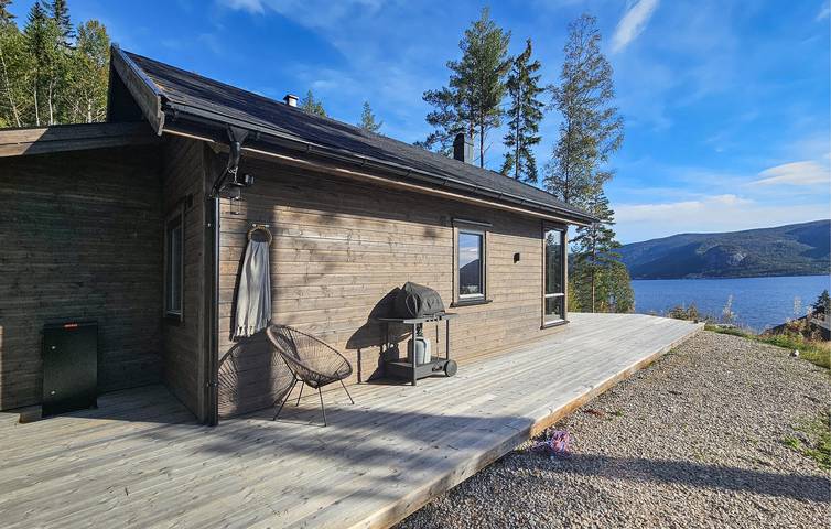 Ferienhaus für 9 Personen mit Terrasse in Nissedal
