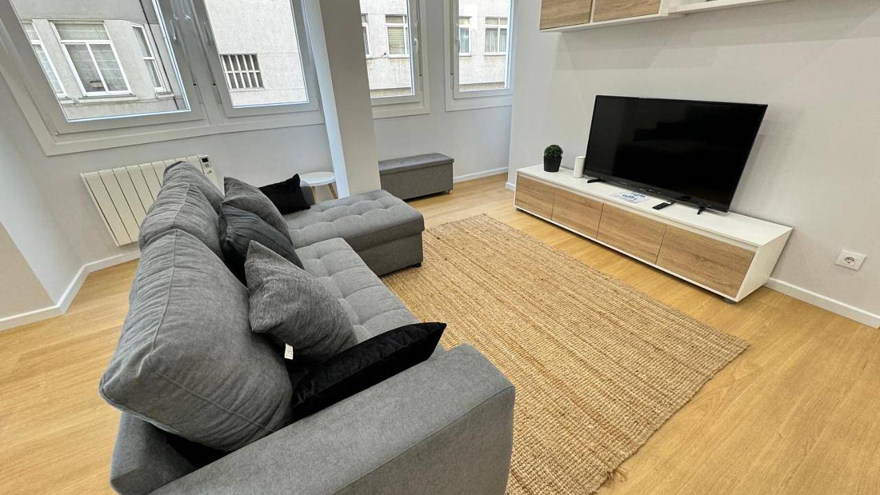 Apartamento entero, Comodidad cerca de la playa.. a un paso de todo! in La Coruña, Costa de Galicia