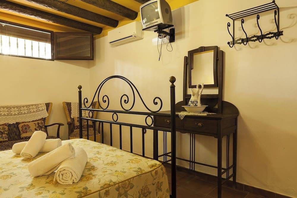 Cortijo La Algallumbilla en Carcabuey in Carcabuey, Sierras Subbéticas