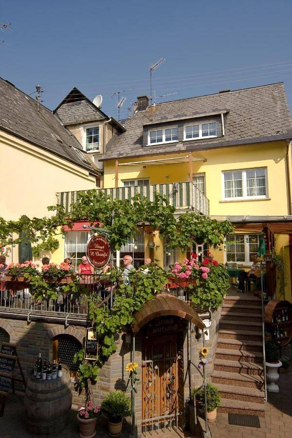 Gästehaus Manfred Christoffel in Kröv, Bernkastel-Kues en Omgeving