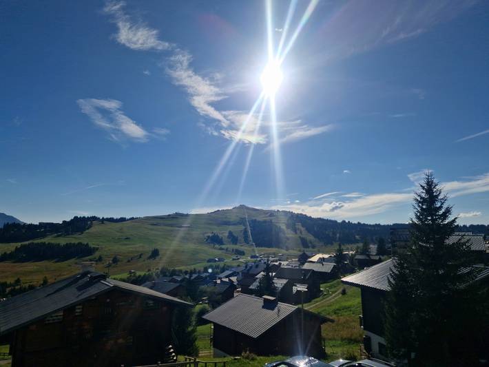 Ganze Wohnung, Ferienwohnung 'Appartement 4' mit Bergblick und privater Terrasse in Les Saisies, Albertville und Umgebung