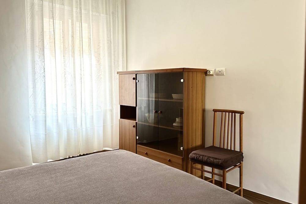 Entire apartment, A39 - Ancona, comfortable three-room apartment in the historic center in Ancona, Riviera del Conero