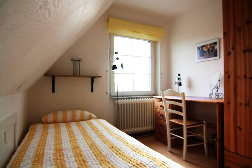 Neu - \"Seesternchen\" kinderfreundlich,2 Bäder, Fahrräder+Wlan frei,Gr.Spielwiese in Nesse, Dornum