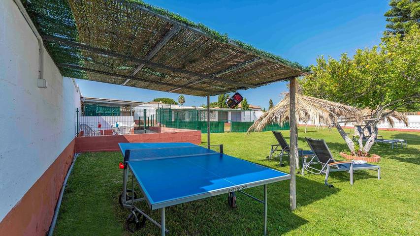 Chalet para 12 personas, con jacuzzi además de balcón/terraza y piscina, Se admiten mascotas en Provincia de Cádiz - 4