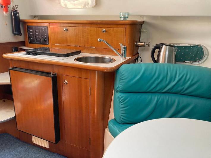 Bateau pour 2 personnes, avec terrasse et vue en Provence-Alpes-Côte d'Azur - 3
