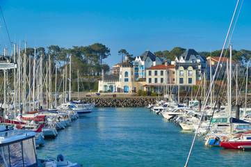 Gîte pour 2 personnes, avec vue ainsi que terrasse et piscine dans Port Bourgenay