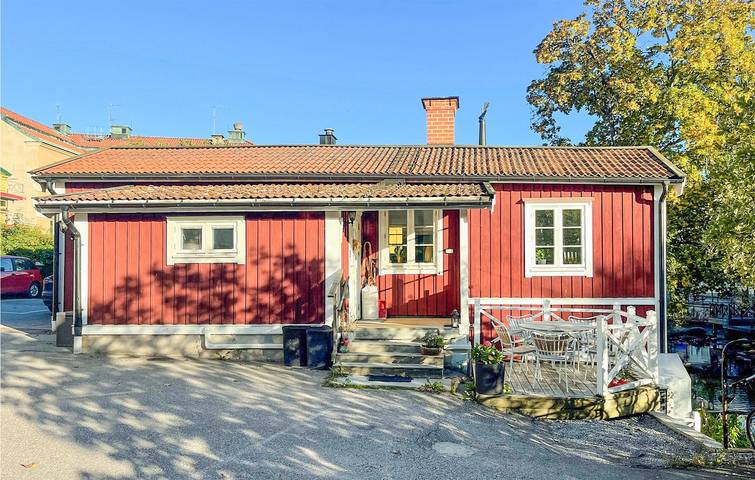 Hus för 4 Personer med bubbelpool in Norrtälje, Svenska Östersjön