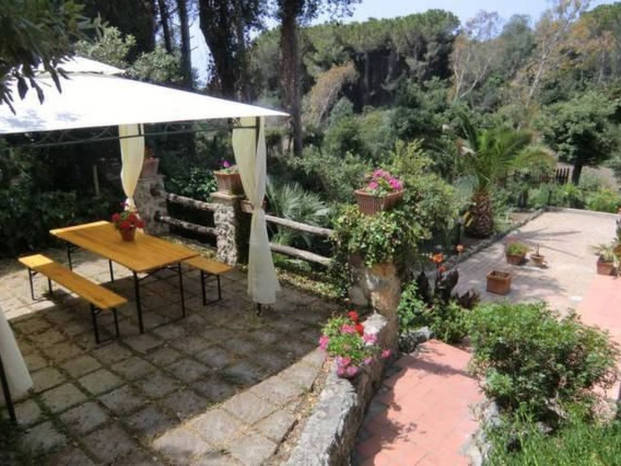 Appartement entier, Villa Paradisino Zwei-Zimmer-Wohnung Orbetello Beach in Ansedonia, Orbetello