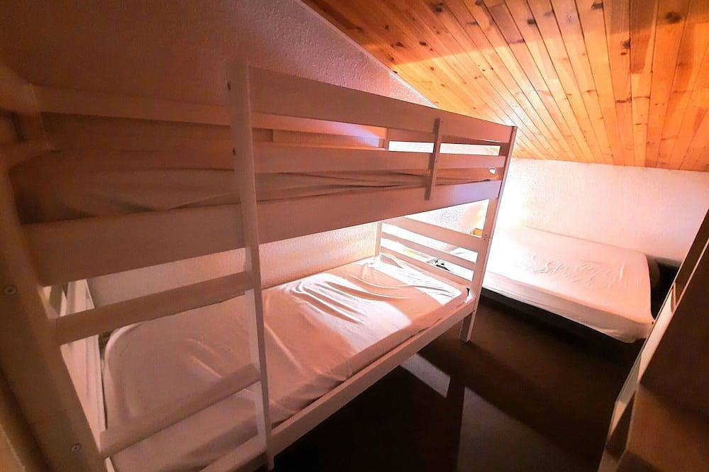 Ganze Wohnung, Preiswertes Apartment mit Zwischengeschoss für 6 Personen in Les Menuires in Les Menuires, Saint-Martin-de-Belleville