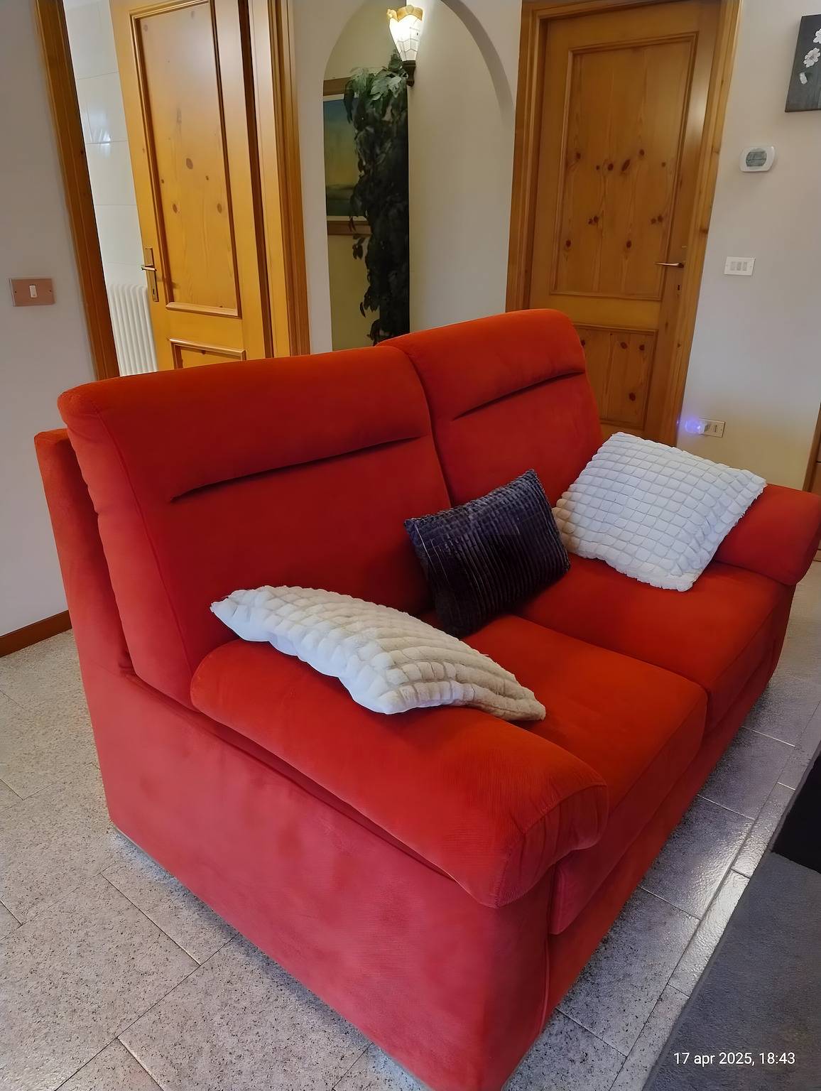 Entire apartment, Apartment 'Casa Vacanze Dal Castelin' with Mountain View, Balcony and Air Conditioning in Sondrio (Town), Sondrio
