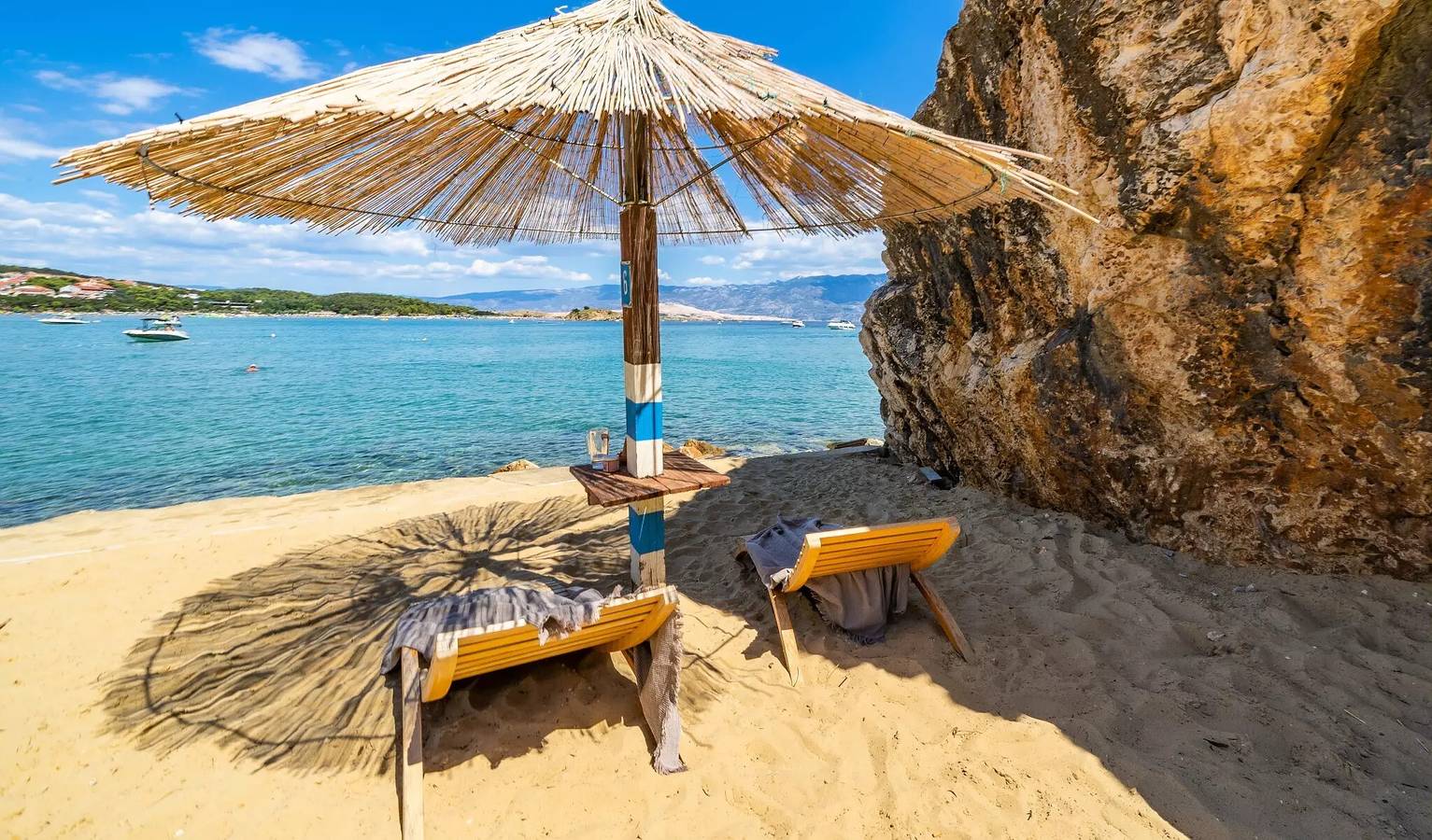 Mobilheim San Marino 3 Zimmer 4 Erwachsene + 2 Kinder in Lopar, Rab