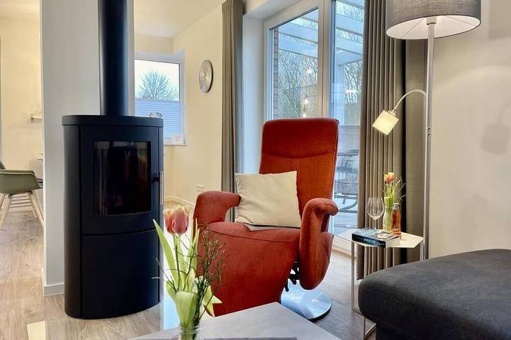 Luxus-Ferienhaus für 6 Personen, mit Terrasse und Garten sowie Sauna