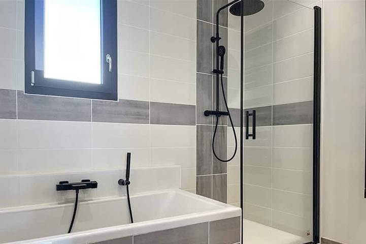 Location de vacances pour 8 personnes, avec jardin à Valaurie - 4