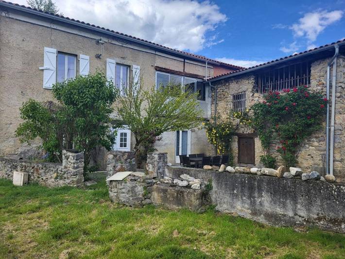 Location de vacances pour 8 personnes, avec Terrasse et Vue à Anla
