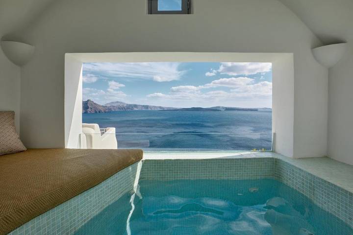 Chambre d’hôte pour 4 personnes, avec balcon et jacuzzi à Oia - 3