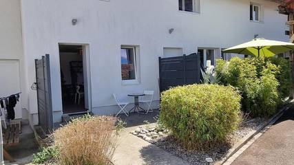 Gîte pour 3 personnes, avec terrasse et vue à Zillisheim