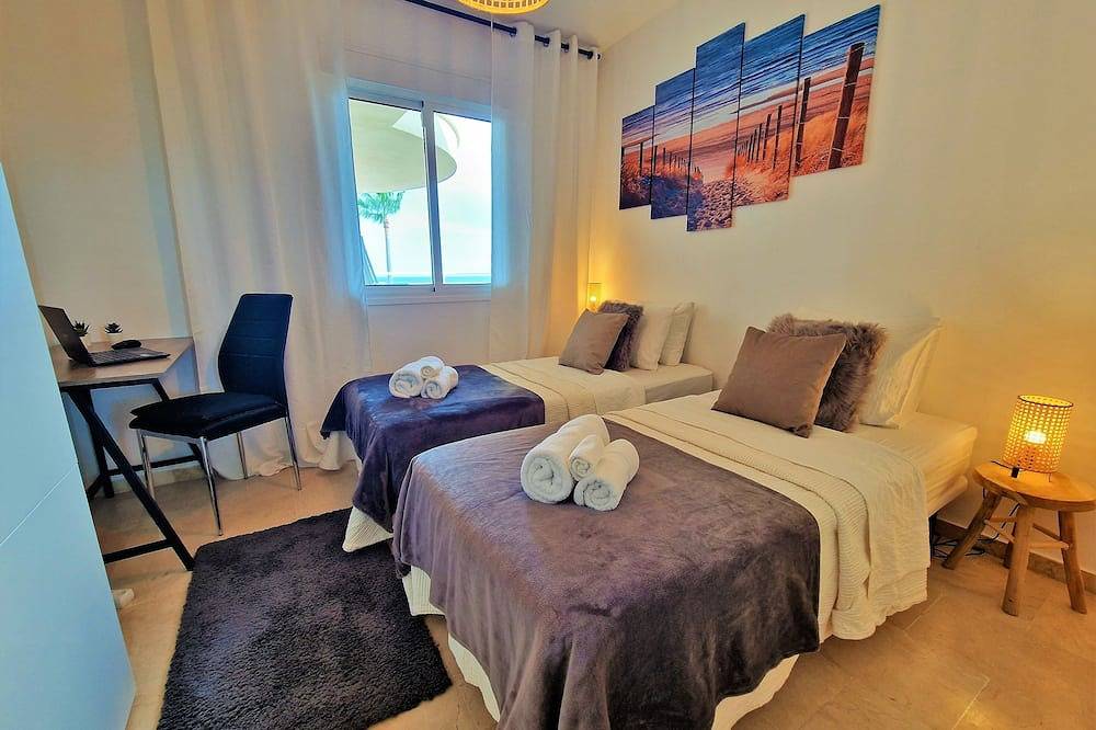 Ganze Wohnung, Ferienwohnung/App. für 5 Gäste mit 220m² in Estepona in Buenas Noches, Estepona