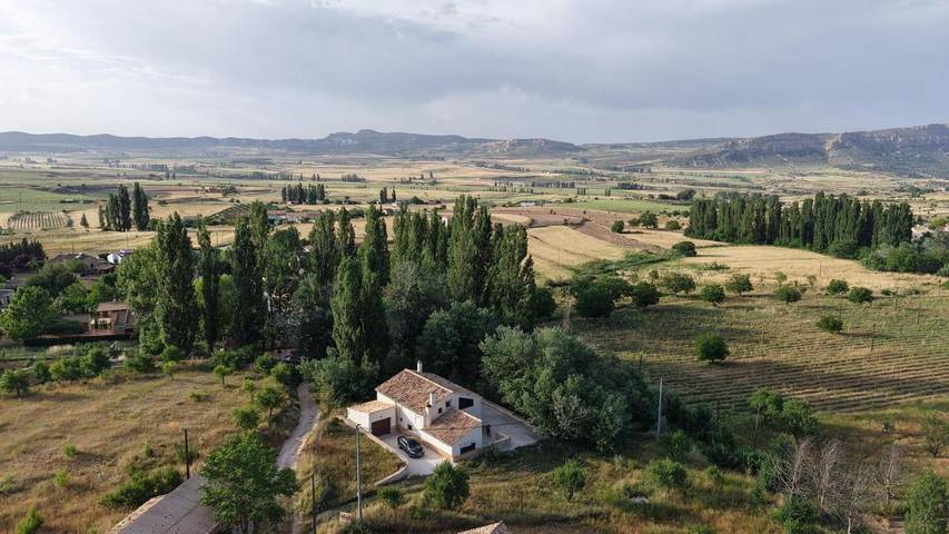 Ferienhaus für 14 Personen, mit Ausblick und Garten - 1