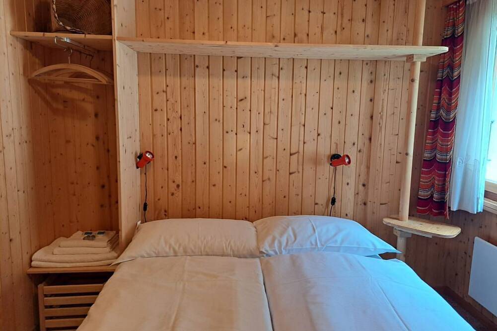 Ganze Wohnung, Geräumige Familienwohnung (Casetta di Carì) in Carì, Lepontinische Alpen