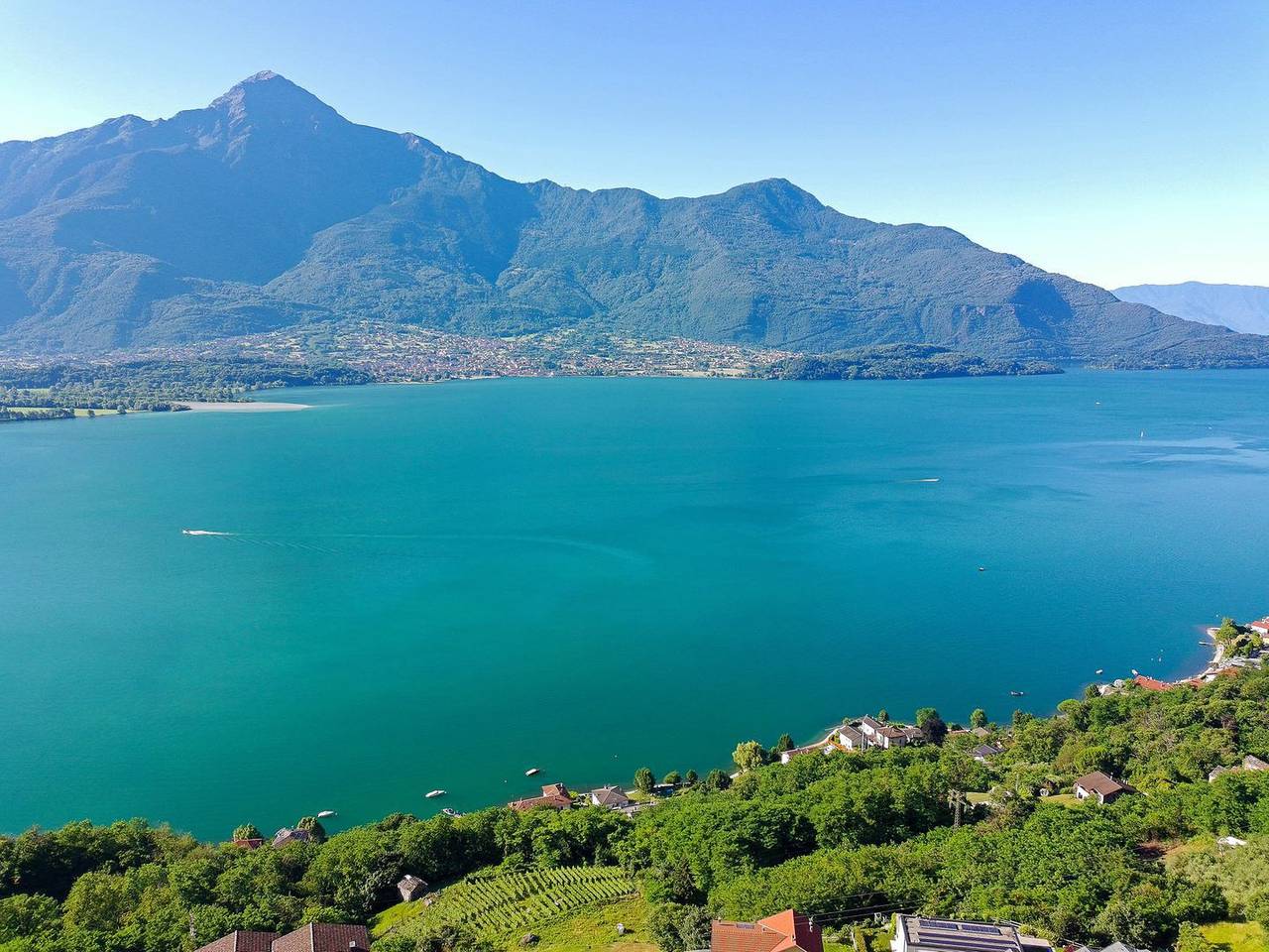 Ganze Wohnung, Andrea Panorama-Ferienwohnug am Comer See in Aurogna, Trezzone
