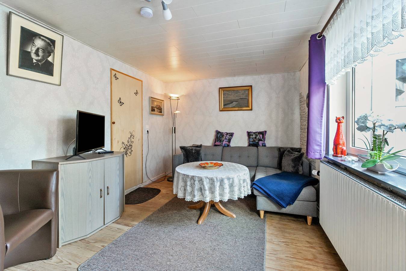 Ganze Wohnung, Ferienwohnung 'Lüddes Fischerhuus' mit privater Terrasse, privatem Garten und Wi-Fi in Husum Hafen, Husum
