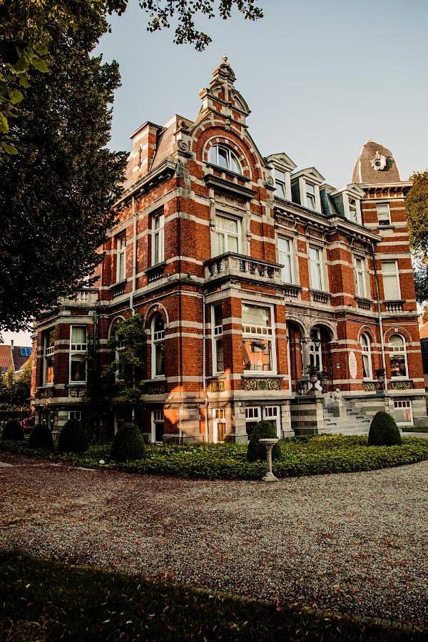 Chambre d’hôte pour 2 personnes, avec Terrasse et Jacuzzi ainsi que Jardin et Sauna à Furnes