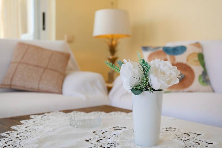 Entire apartment, Apartment "Esmeralda 1" with Sea View, Garden, Terrace and Balcony in Benidorm, Costa Blanca