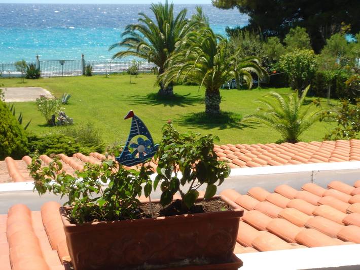 Ferienhaus für 4 Personen, mit Balkon und Balkon/Terrasse sowie Terrasse und Garten