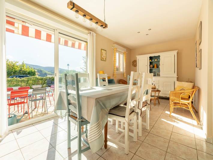 Location de vacances pour 8 personnes, avec piscine et terrasse, adapté aux familles à Roquebrun - 4