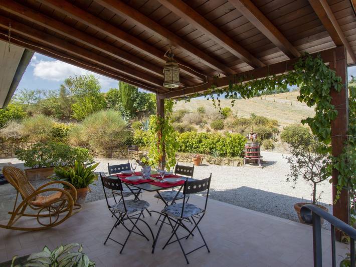 Ferienhaus für 6 Personen, mit Ausblick und Terrasse sowie Garten in Italien - 4