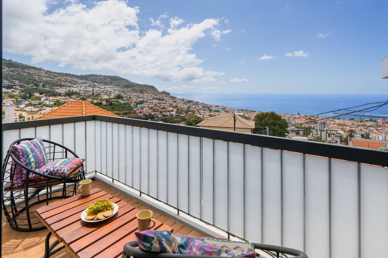 Casa Bela Vista – Comfort and View over Funchal in Imaculado Coração de Maria, Madeira