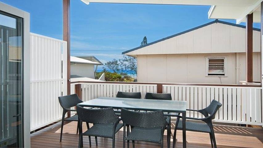 Holiday home for 6 people, with balcony and garden in Lennox Head