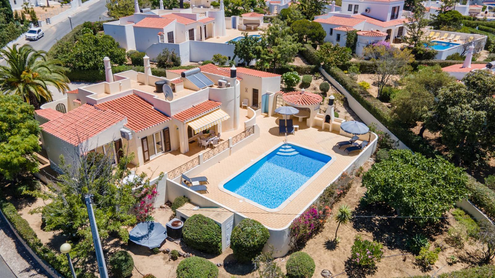 Villa voor 6 Personen in Carvoeiro, Lagoa