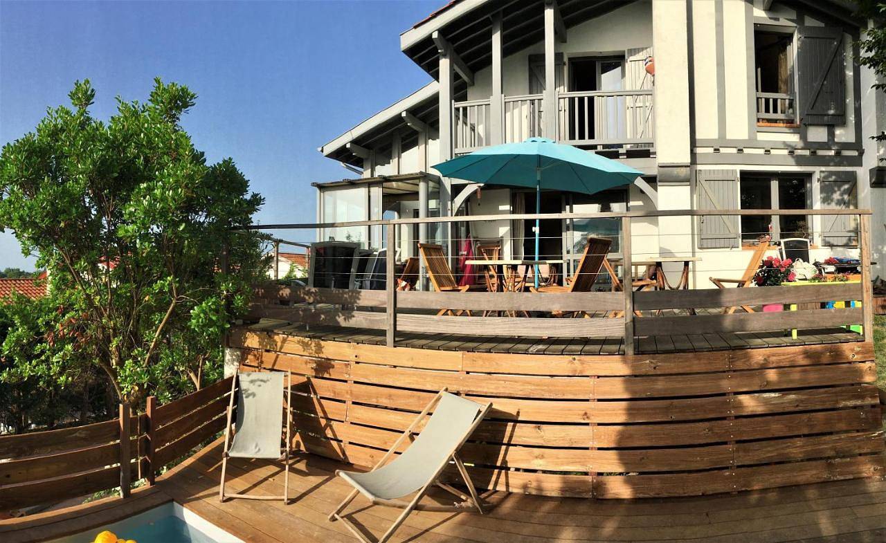 Double Room with Private Bathroom in Hendaye, Région de Bayonne